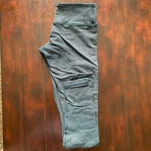 Green lululemon ankle length leggings